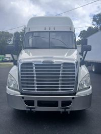 2019 Freightliner CASCADIA 125