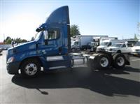 2017 Freightliner CASCADIA 125