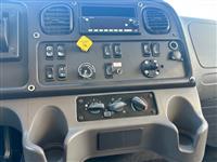 2015 Freightliner M2 106