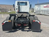 2019 International RH613