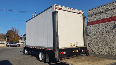2019 Isuzu NRR