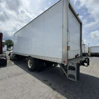 2018 International 4300 LP