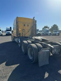 2017 Freightliner CASCADIA 125