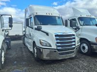 2021 Freightliner NEW CASCADIA PX12664