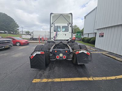 2019 Freightliner CASCADIA 125