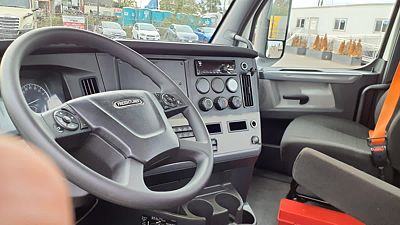 2020 Freightliner NEW CASCADIA 116