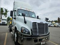 2020 Freightliner CASCADIA 125