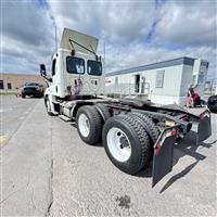 2019 Freightliner CASCADIA 125