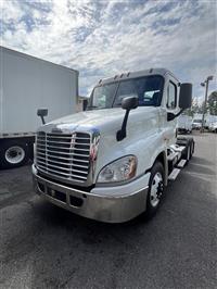 2018 Freightliner CASCADIA 125