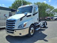 2020 Freightliner NEW CASCADIA 116