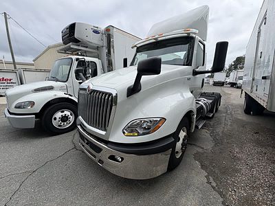 2020 International LT625