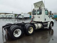 2018 Freightliner NEW CASCADIA PX12664