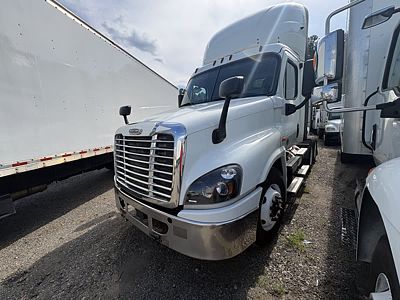 2019 Freightliner CASCADIA 125