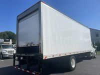 2017 Freightliner M2 106