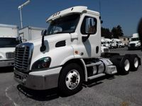 2018 Freightliner CASCADIA 113