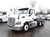 2017 Freightliner CASCADIA 113