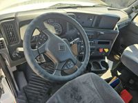 2018 International LT625