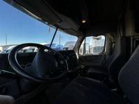 2018 Freightliner CASCADIA 125