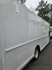 2018 Freightliner MT45
