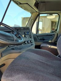 2018 Freightliner CASCADIA 125