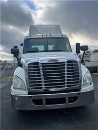 2018 Freightliner CASCADIA 125