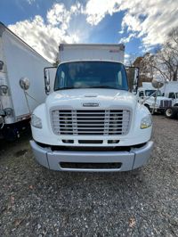 2019 Freightliner M2 106