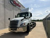 2019 Freightliner NEW CASCADIA PX12664