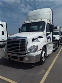 2018 Freightliner CASCADIA 125