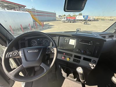 2022 Freightliner NEW CASCADIA PX12664
