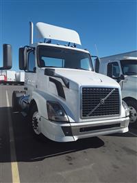 2016 Volvo VNL42T