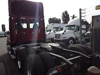2017 Freightliner CASCADIA 125