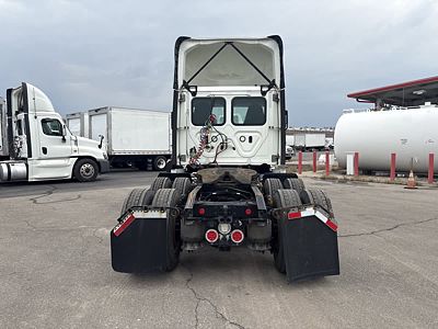 2021 Freightliner NEW CASCADIA PX12664