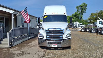 2019 Freightliner NEW CASCADIA PX12664