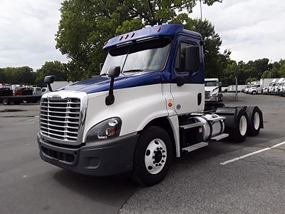 2020 Freightliner CASCADIA 125