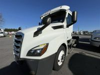2019 Freightliner NEW CASCADIA PX12664