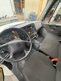 2020 Freightliner M2 106