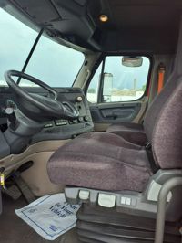 2018 Freightliner CASCADIA 125
