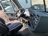 2017 Freightliner CASCADIA 113