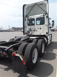 2018 Freightliner CASCADIA 125