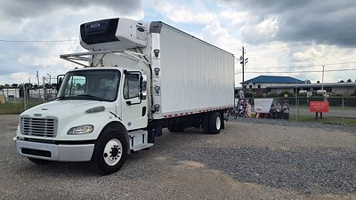 2019 Freightliner M2 106