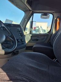 2019 Freightliner CASCADIA 125