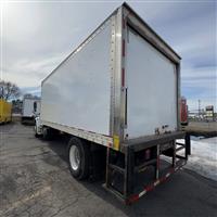 2019 Freightliner M2 106