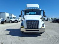 2019 Volvo VNL64T-300