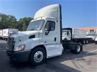 2020 Freightliner CASCADIA 113