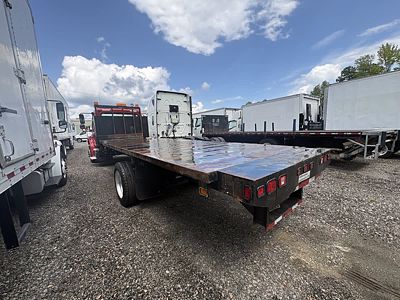 2019 Freightliner M2 106