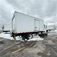 2018 Freightliner M2 106