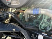 2020 Volvo VNR64T-640