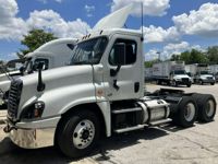 2018 Freightliner CASCADIA 125
