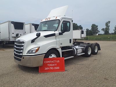 2019 Freightliner NEW CASCADIA PX12664