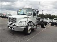 2011 Freightliner M2 106